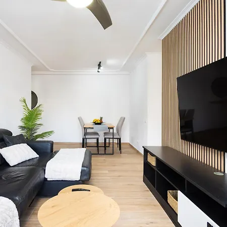 Home2book Beachside Cristianos & Pool Appartement *
