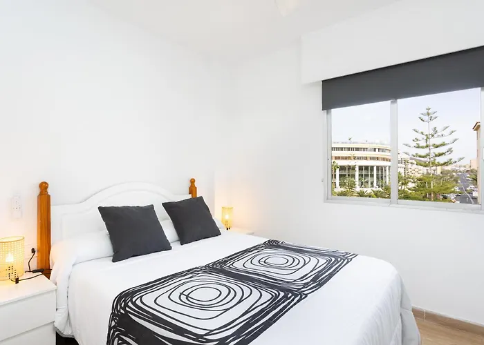 アパート Home2book Beachside Cristianos & Pool ロスクリスティアーノス