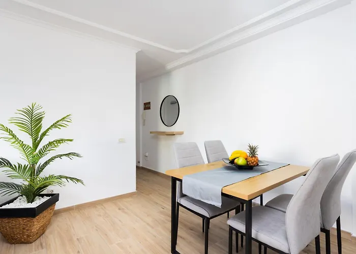 アパート Home2book Beachside Cristianos & Pool ロスクリスティアーノス